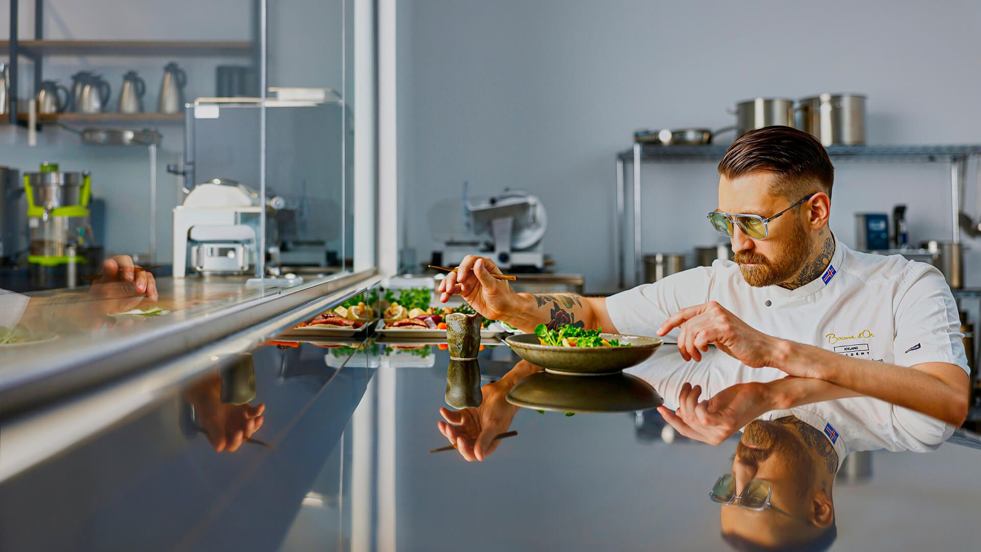 Mynd sem tengist textanum